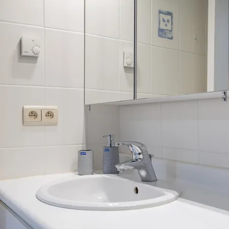 Lecomte - Ocean View Pearl 134 דירה *